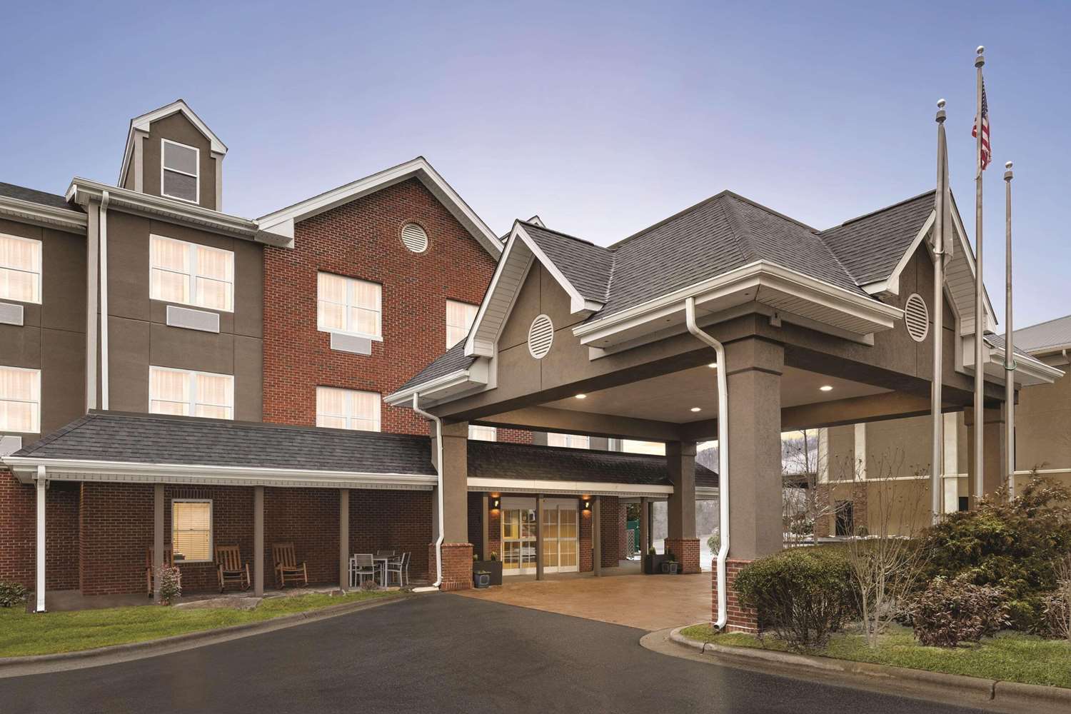 Country Inn & Suites by Radisson, Boone, NC 1/18