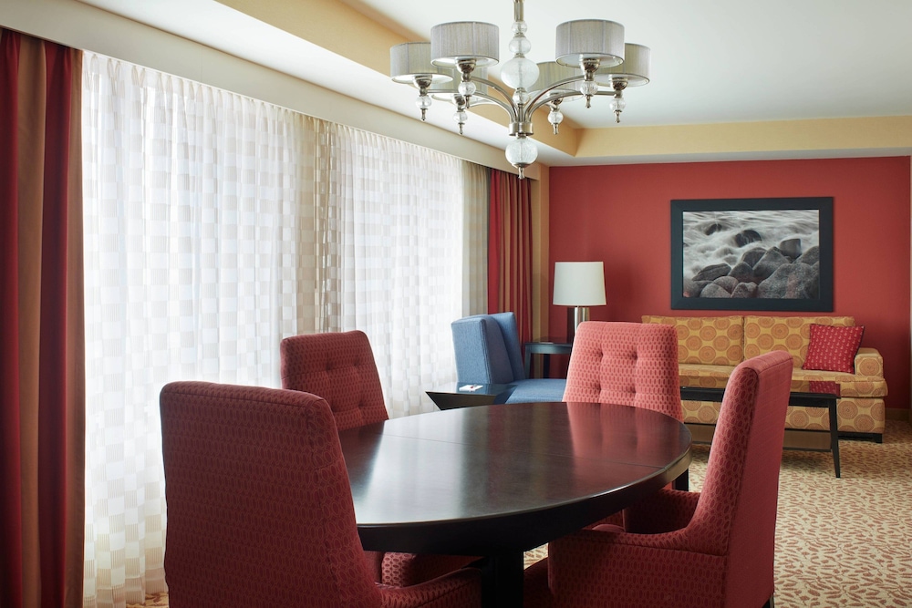 Halifax Marriott Harbourfront Hotel 34/44