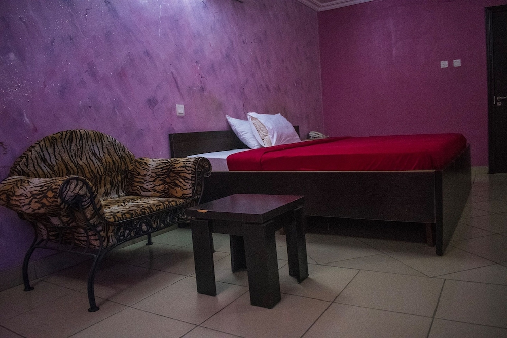 Bavidi Hotel 14/68