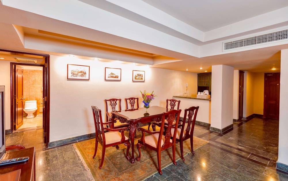 Sunrise Holidays Resort- Adults Only (Plus 16) 8/54