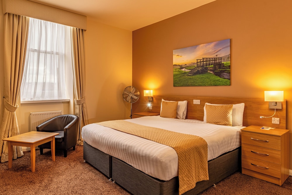 Midland Hotel Bradford 18/63