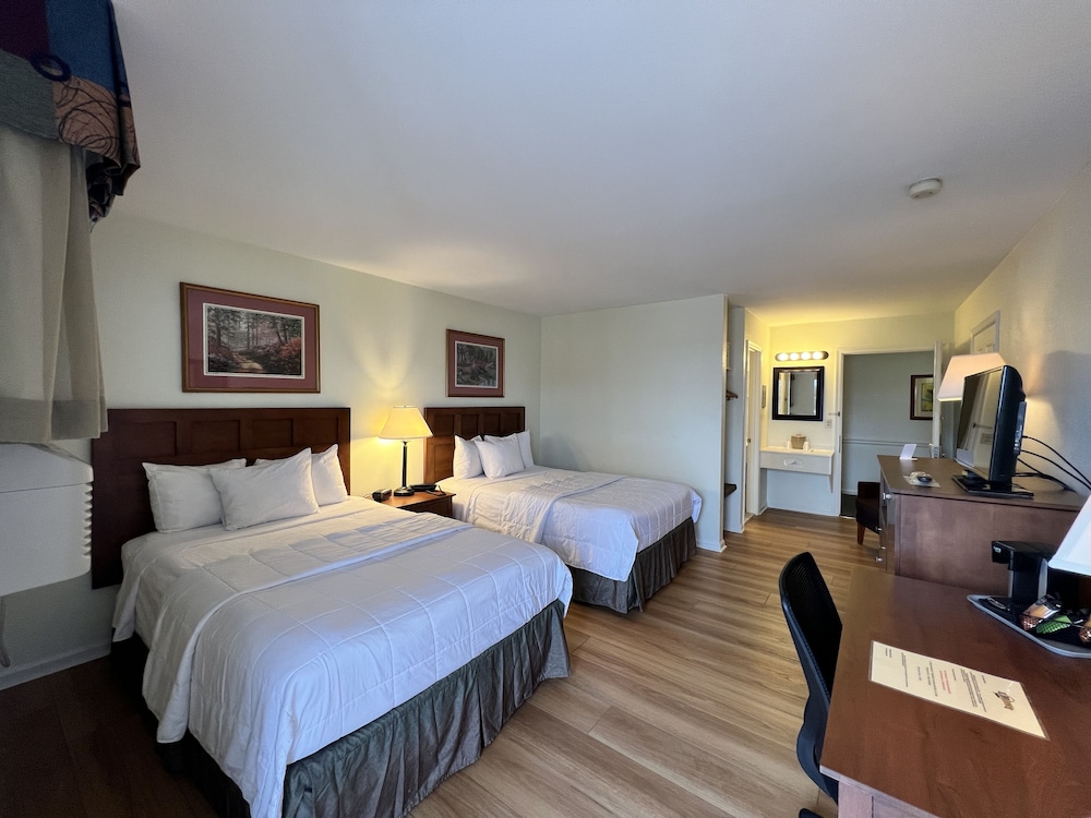 Inn at Cemetery Hill 15/50