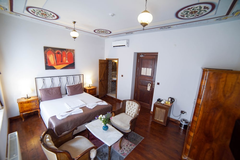 Sarnic Meyhane and Otel 6/20