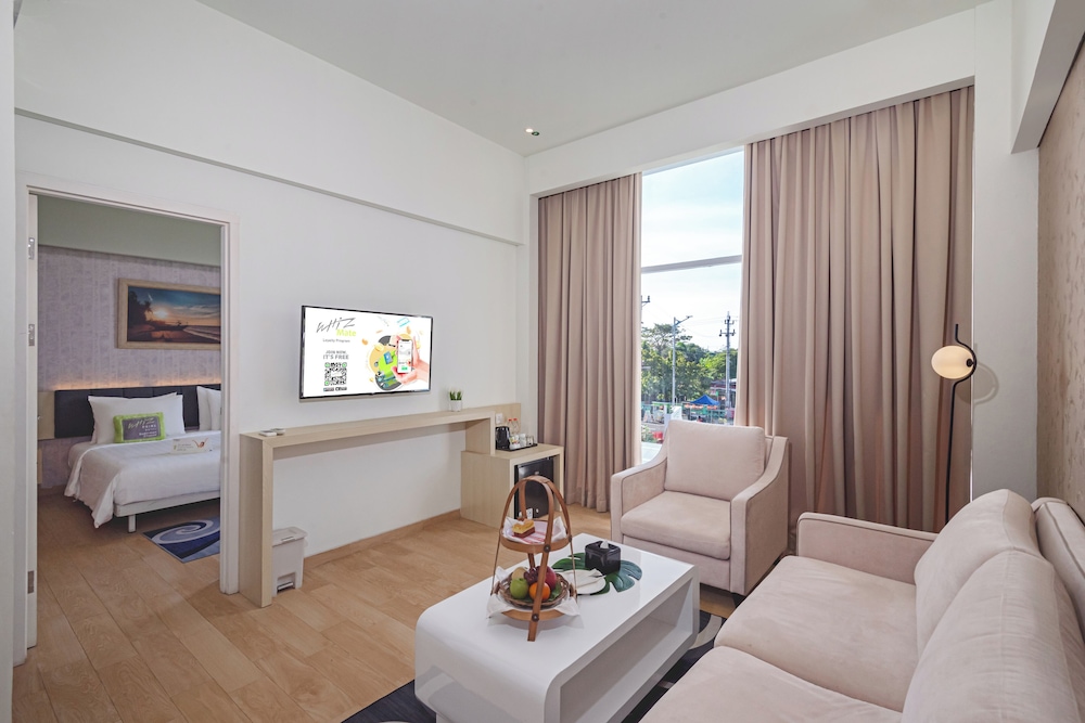 Whiz Hotel Sudirman Cilacap 39/60