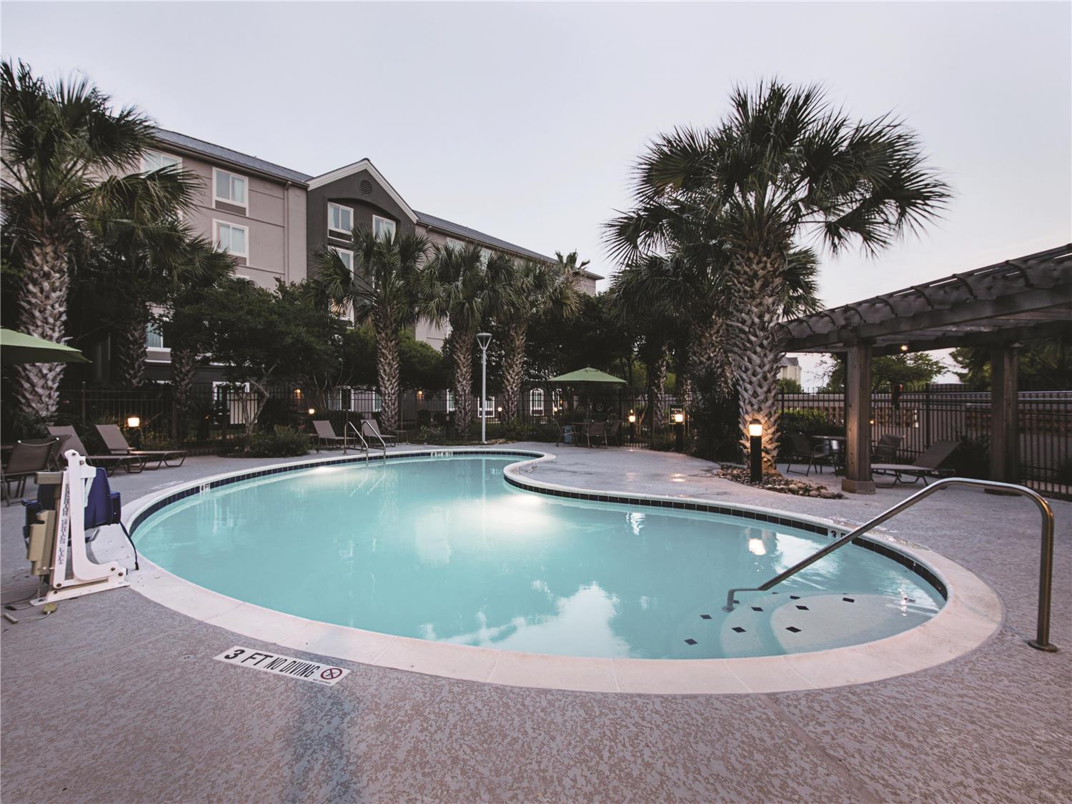 La Quinta Inn & Suites by Wyndham Austin Airport 28/46