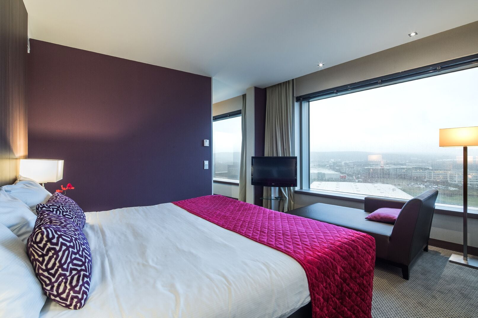 2 BEDROOMS, FAMILY SUITE