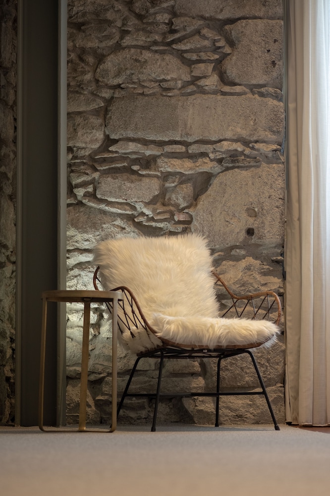 CAJU LE PETIT HOTEL 24/48