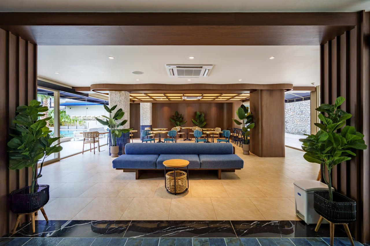 Aqua Maya Phuket 8/57