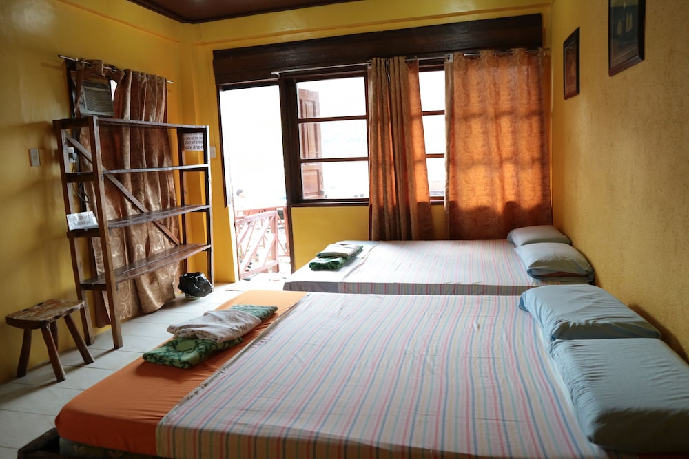 El Nido Corner Pension And Restaurant 12/50