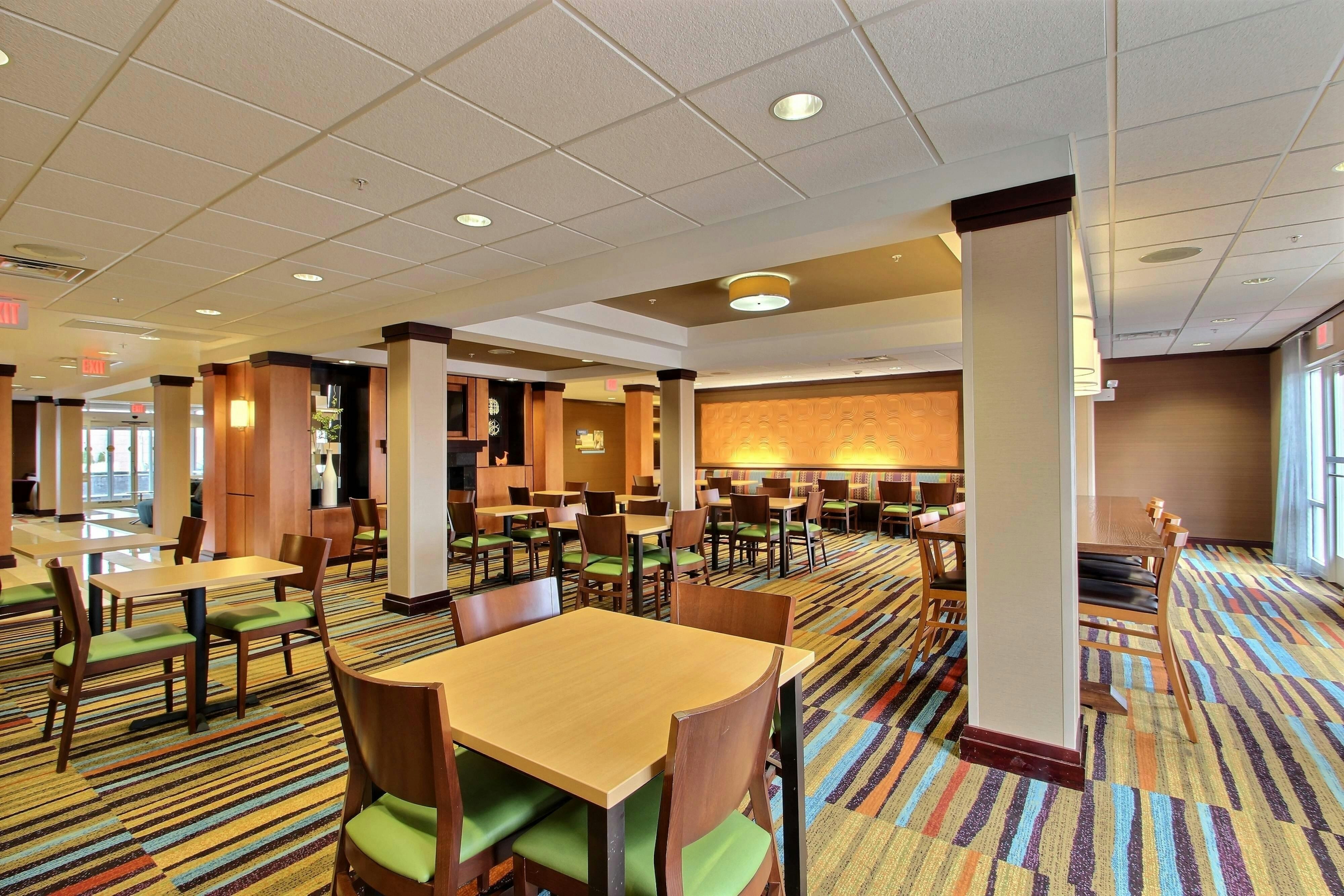 Fairfield Inn And Suites Milwaukee Airport 34/38