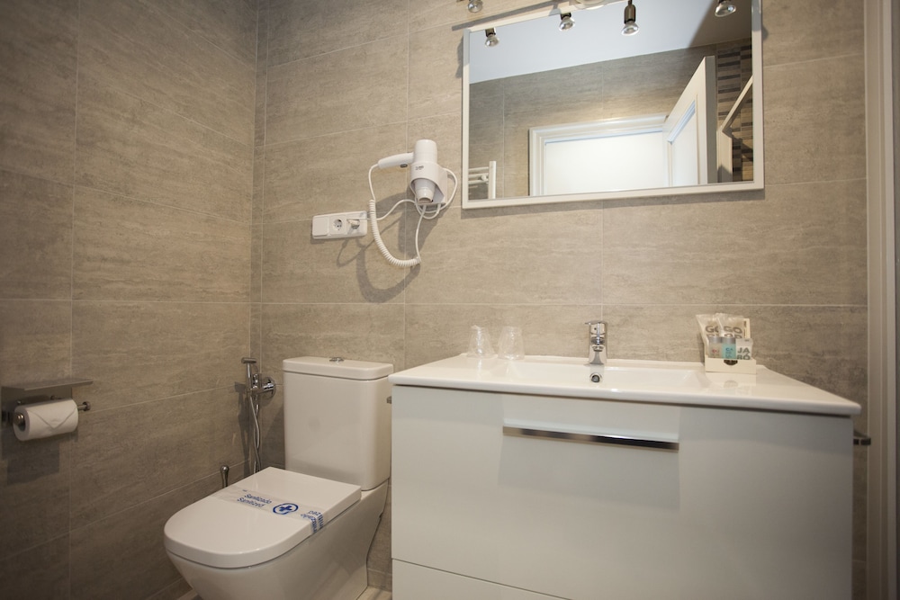 Hostal Aresol 26/33