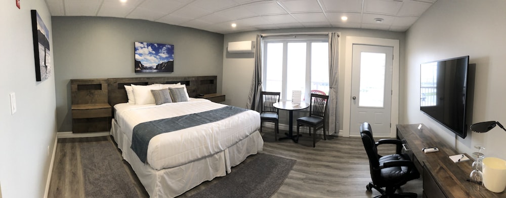 Ocean View Hotel 10/50