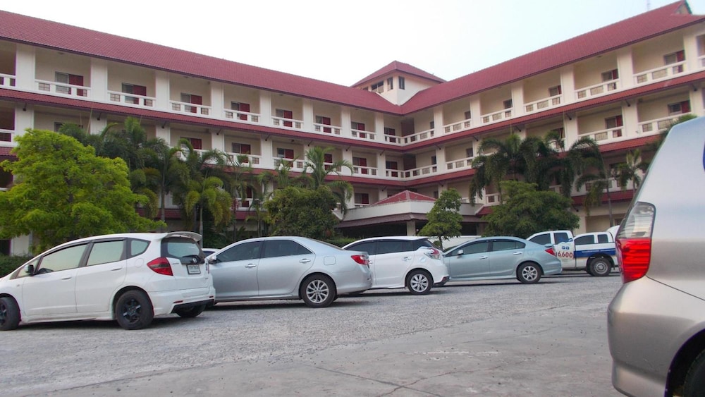A.P. Garden Hotel 19/48