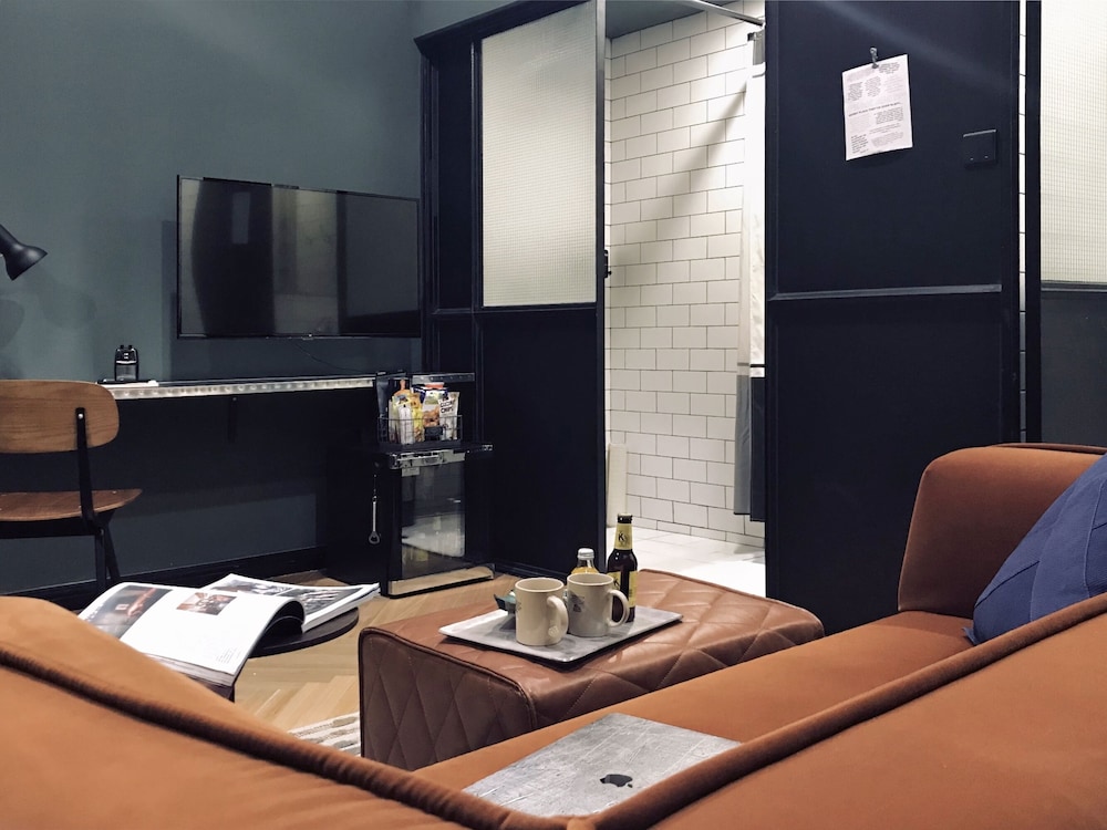 Urside Hotel And Cafe Shanghai 40/50