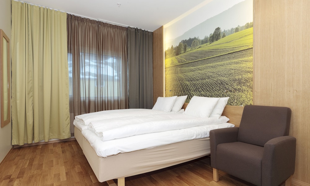 Thon Hotel Varsog 17/43