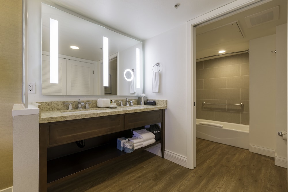 Carlsbad Seapointe Resort 15/38