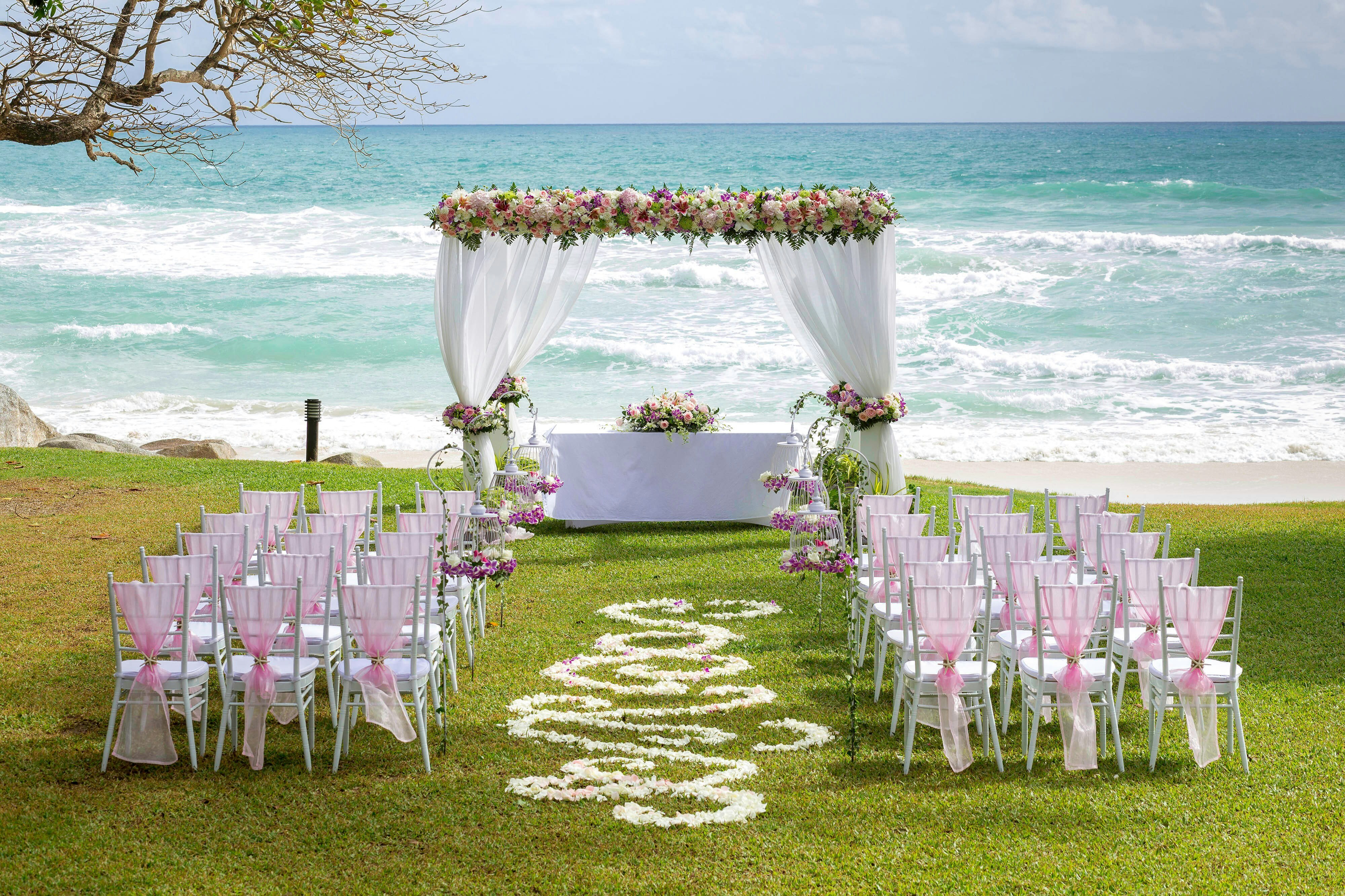 Le Meridien Phuket Beach Resort 68/73