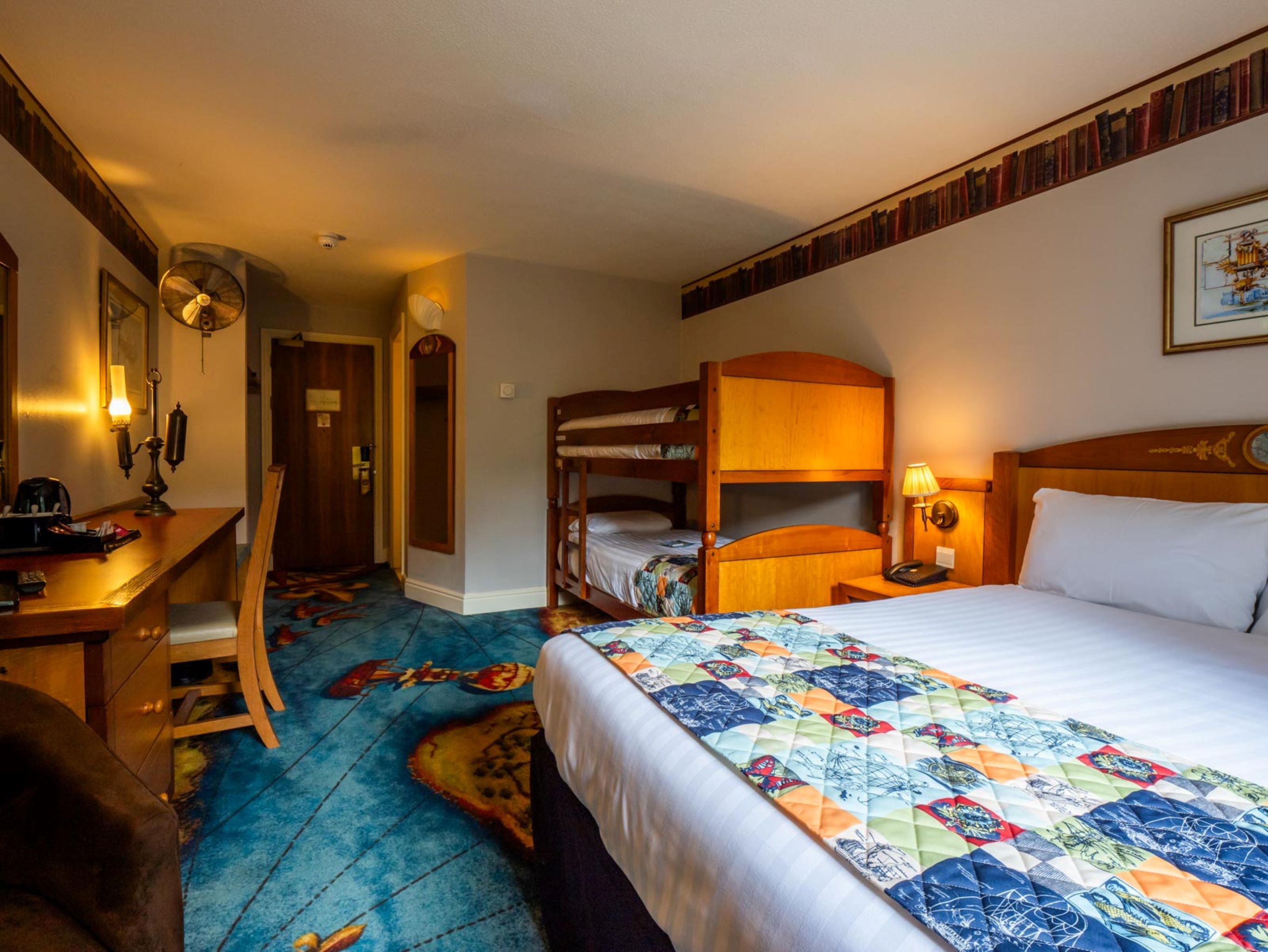 Alton Hotel Explorer Room