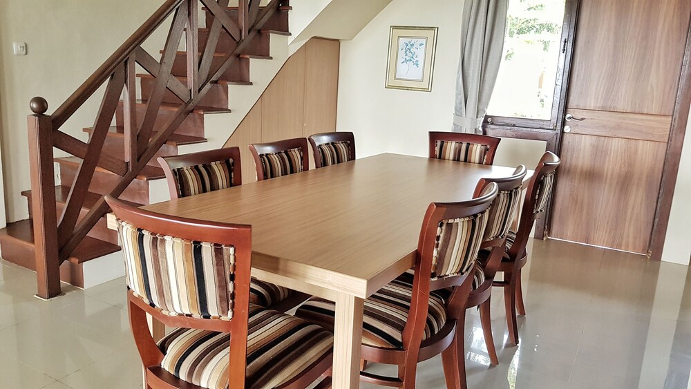 Mutiara Carita Cottages 53/72