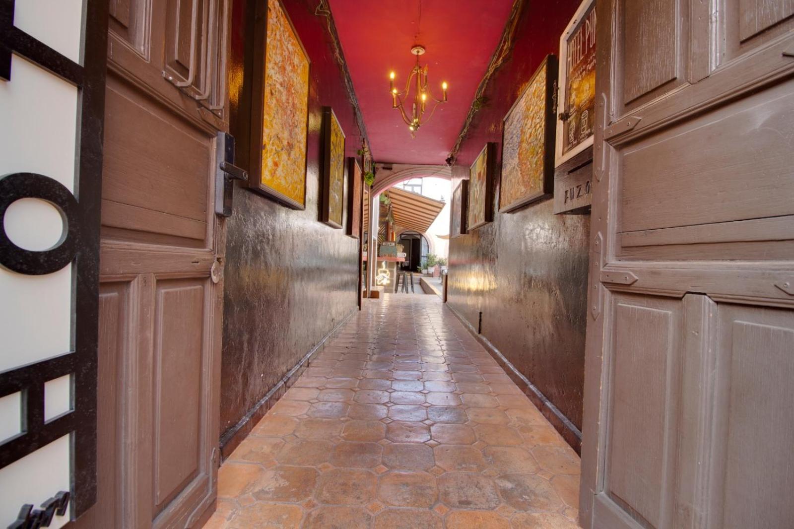 Hostal Punto 79 10/50