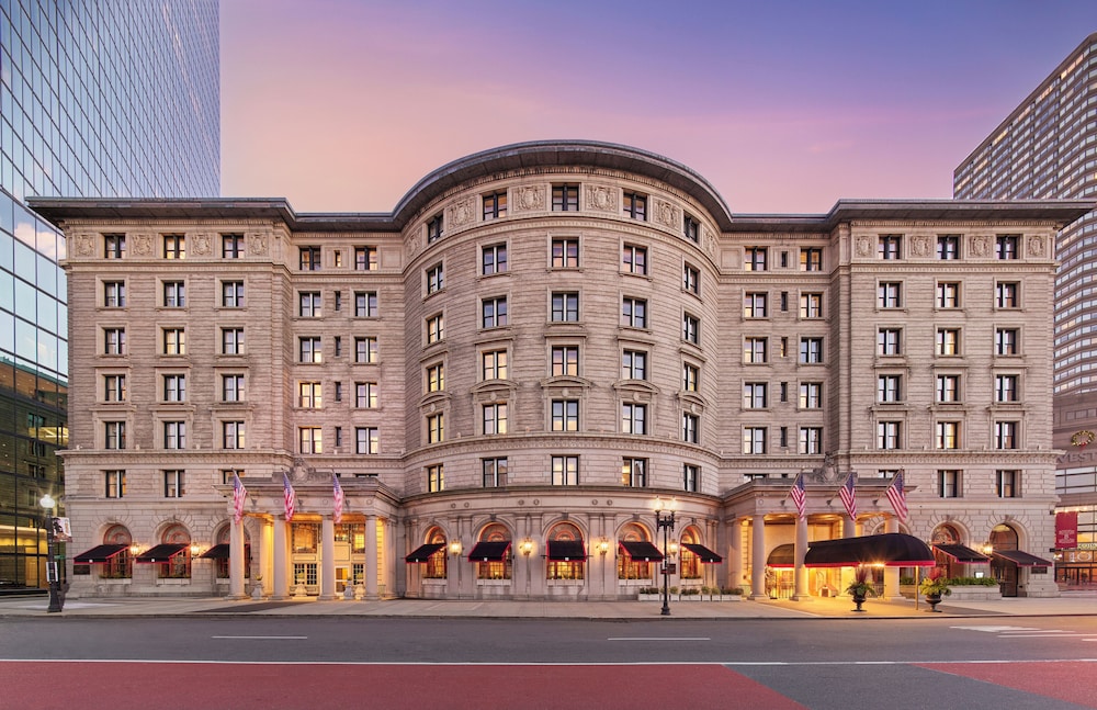 Fairmont Copley Plaza 11/105