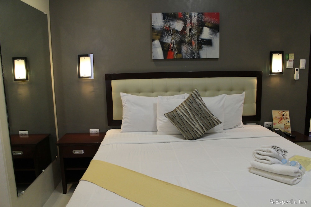 Devera Hotel 35/72