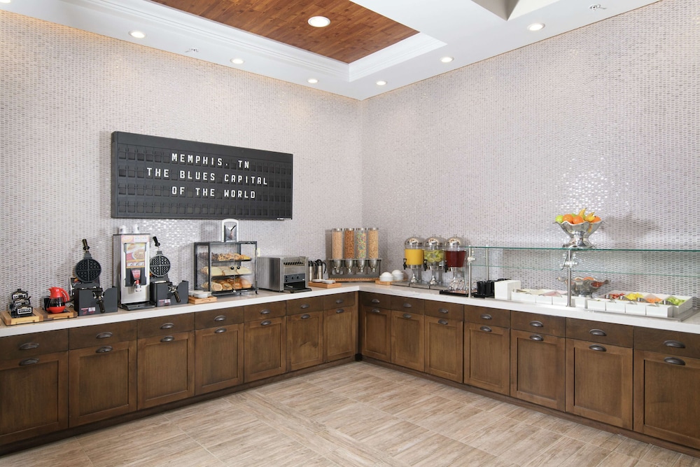 Hilton Garden Inn Memphis Downtown Beale Street 44/52