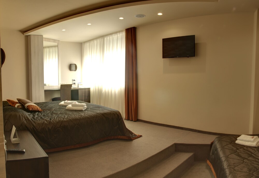 Vigor Hotel 44/50