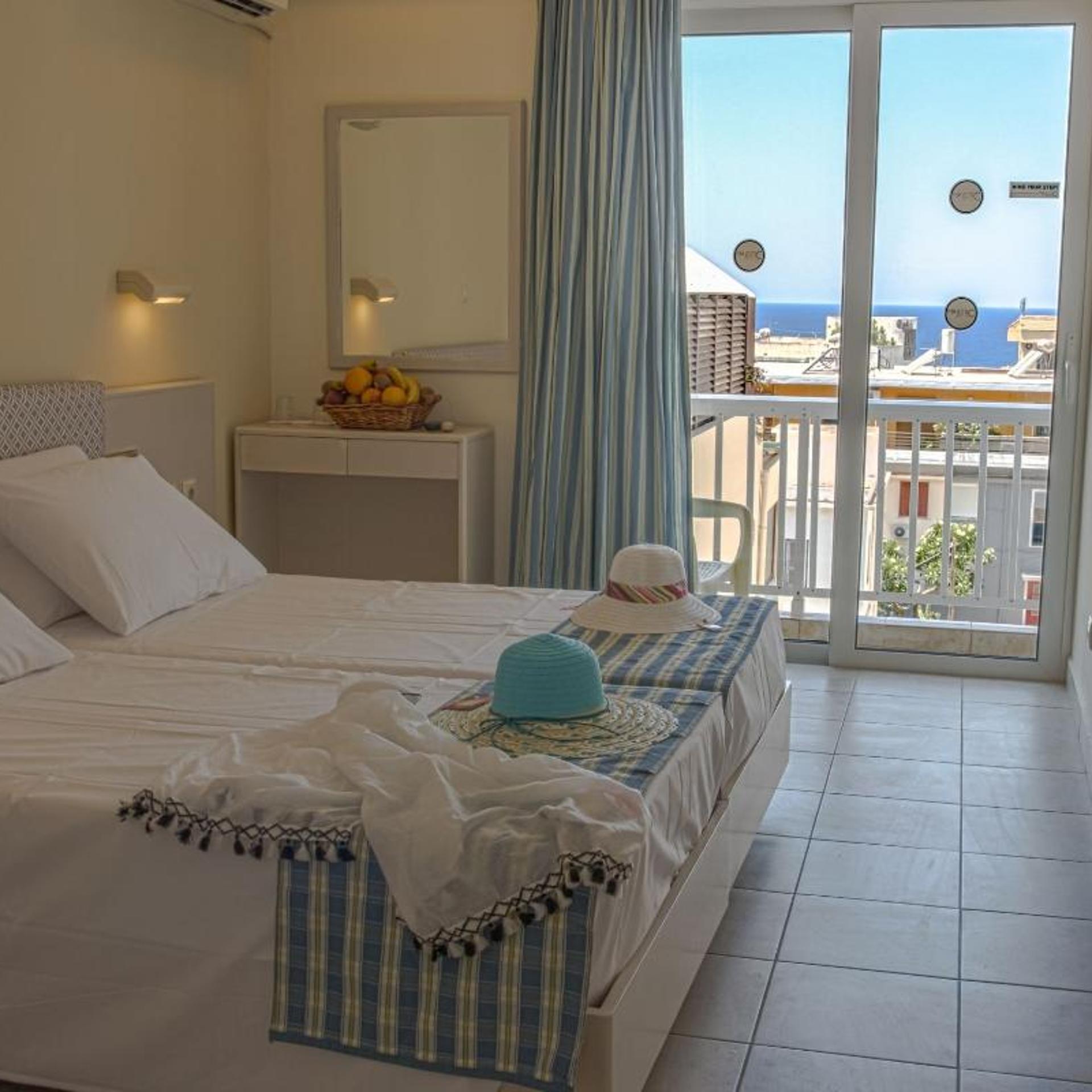 غرفة قياسية بإطلالة على المدينة، Majestic Hotel Adults Only 5/10