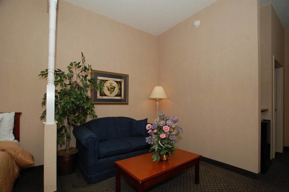 Quality Suites Graham - Burlington South 33/41