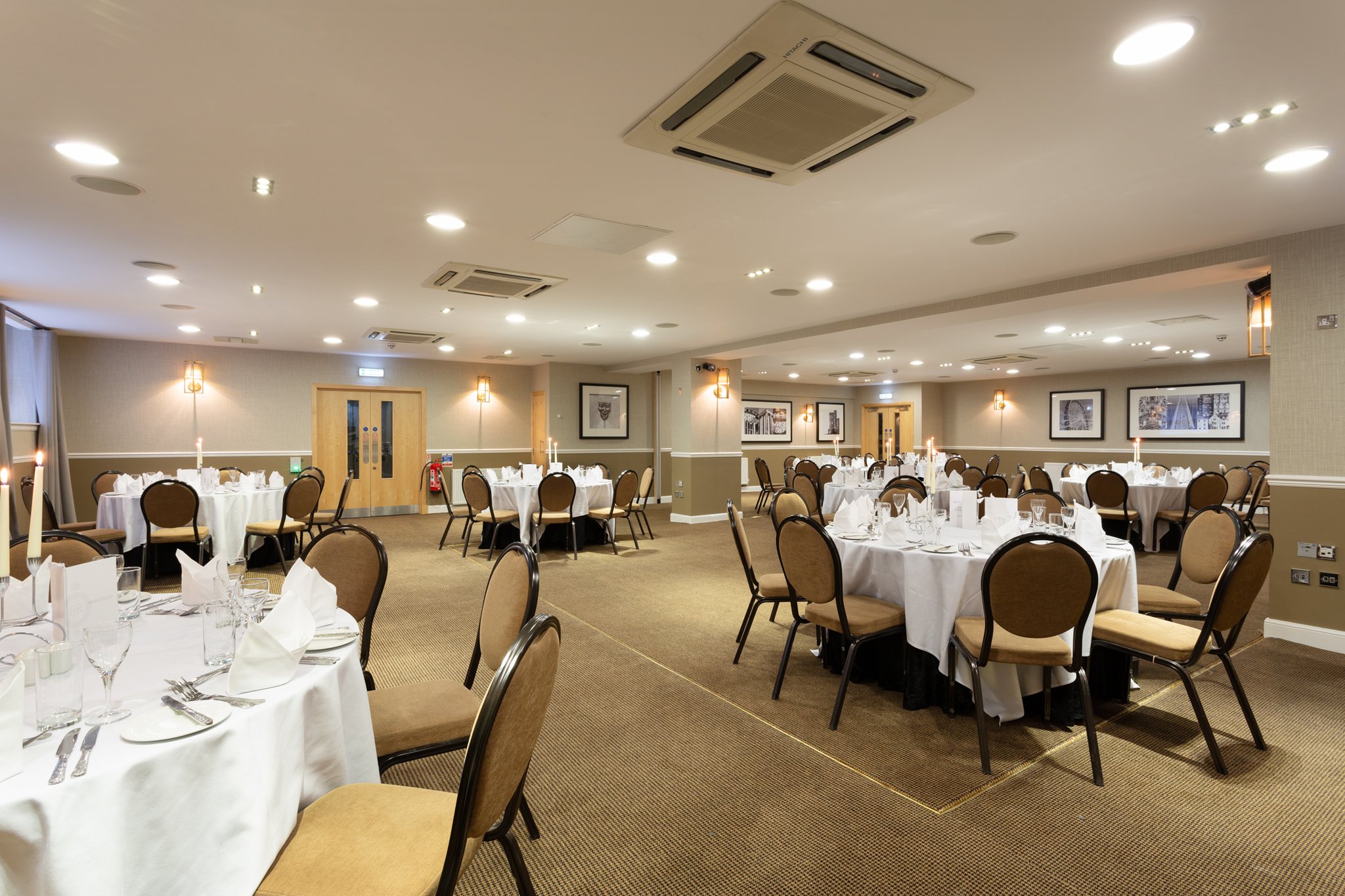 Royal Scots Club Hotel 43/56