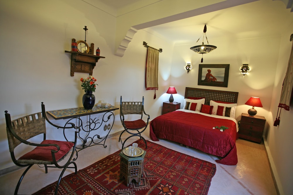 Riad Laora 54/80