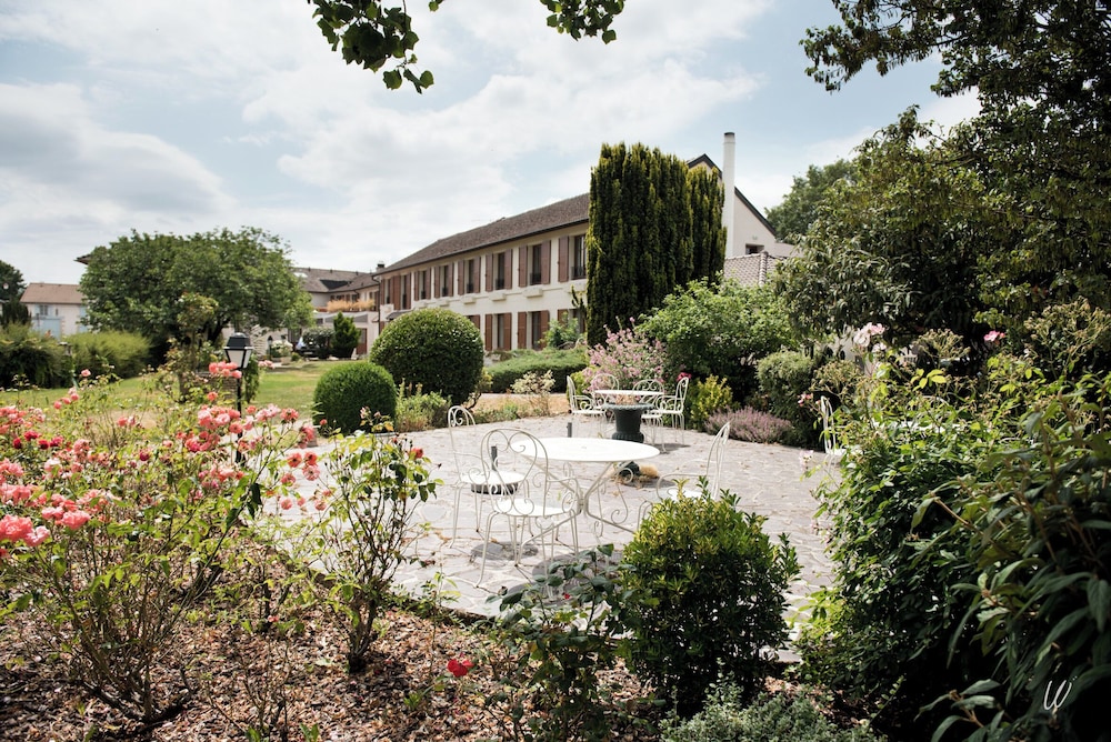 Aux Armes De Champagne 3/50