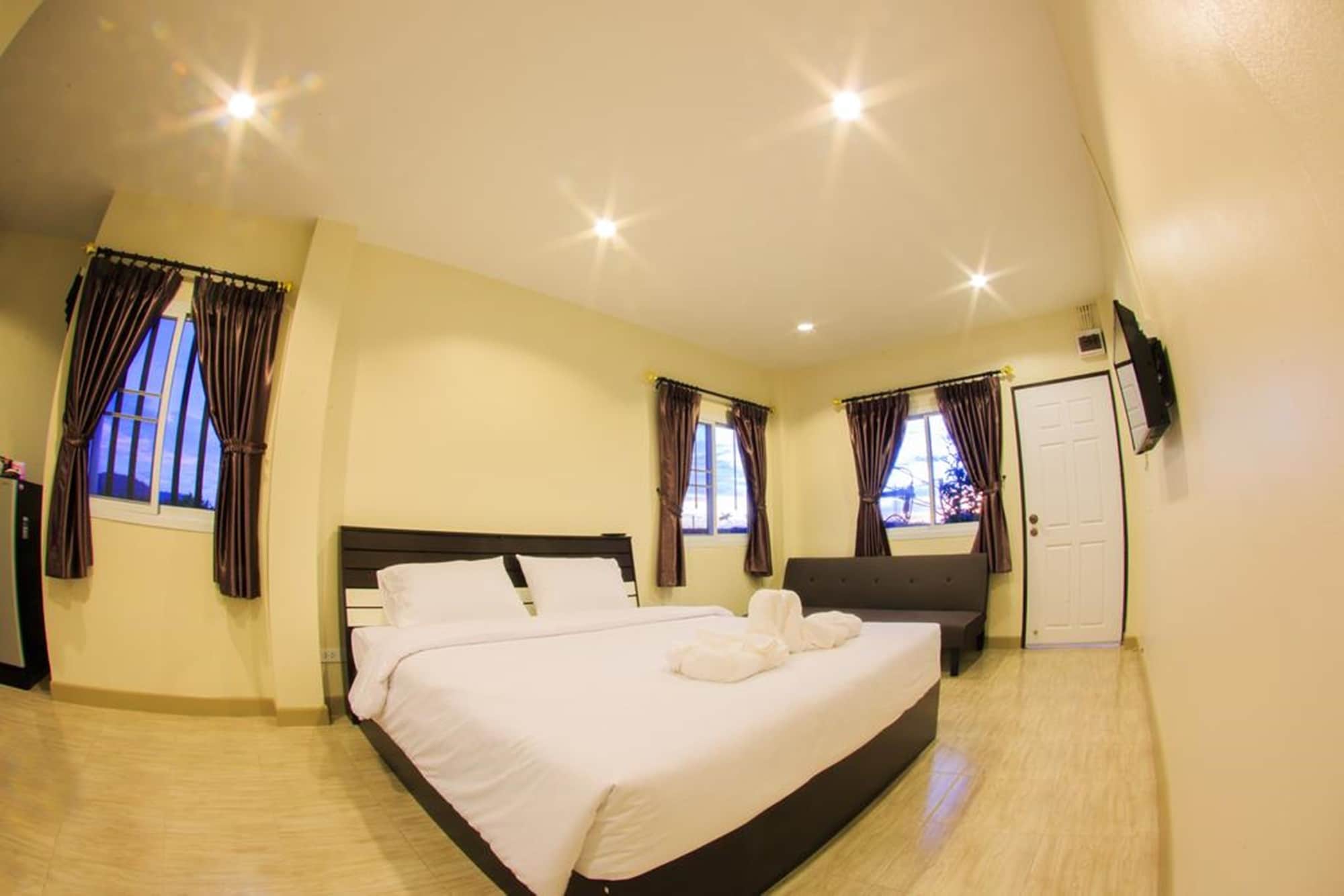 STANDARD, KING BED