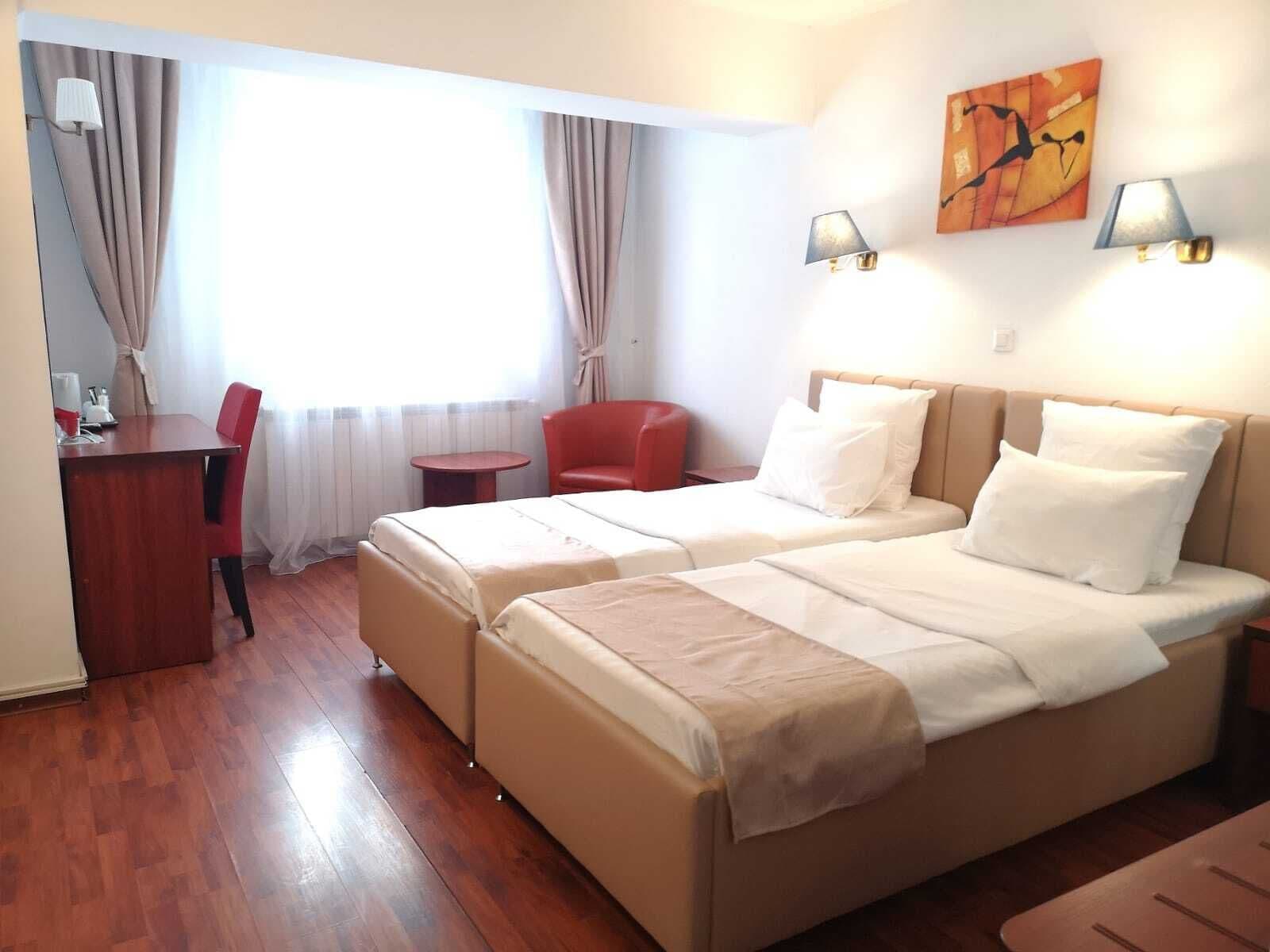STANDARD, TWIN BEDS