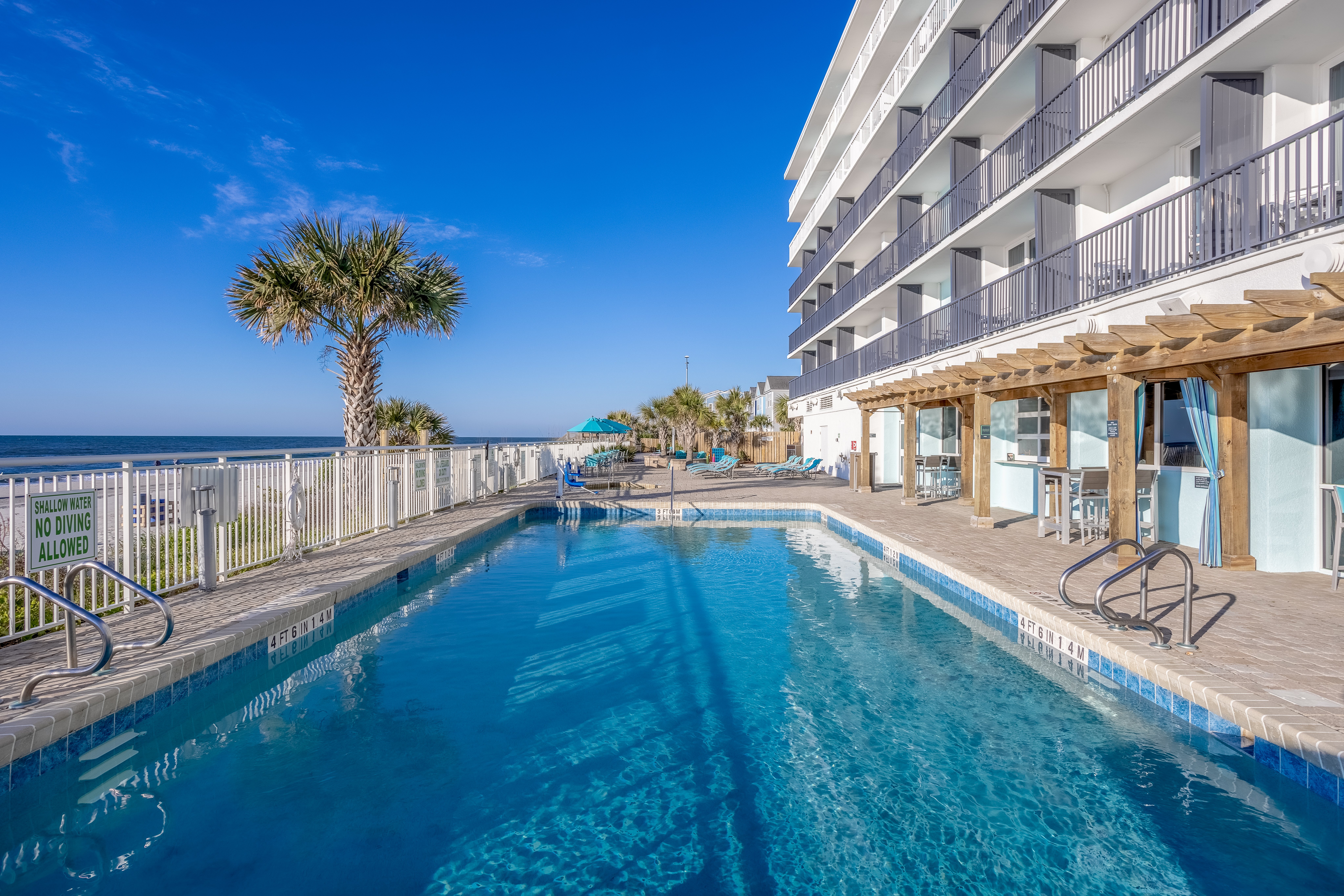 Holiday Inn Oceanfront At Surfside Beach 7/65