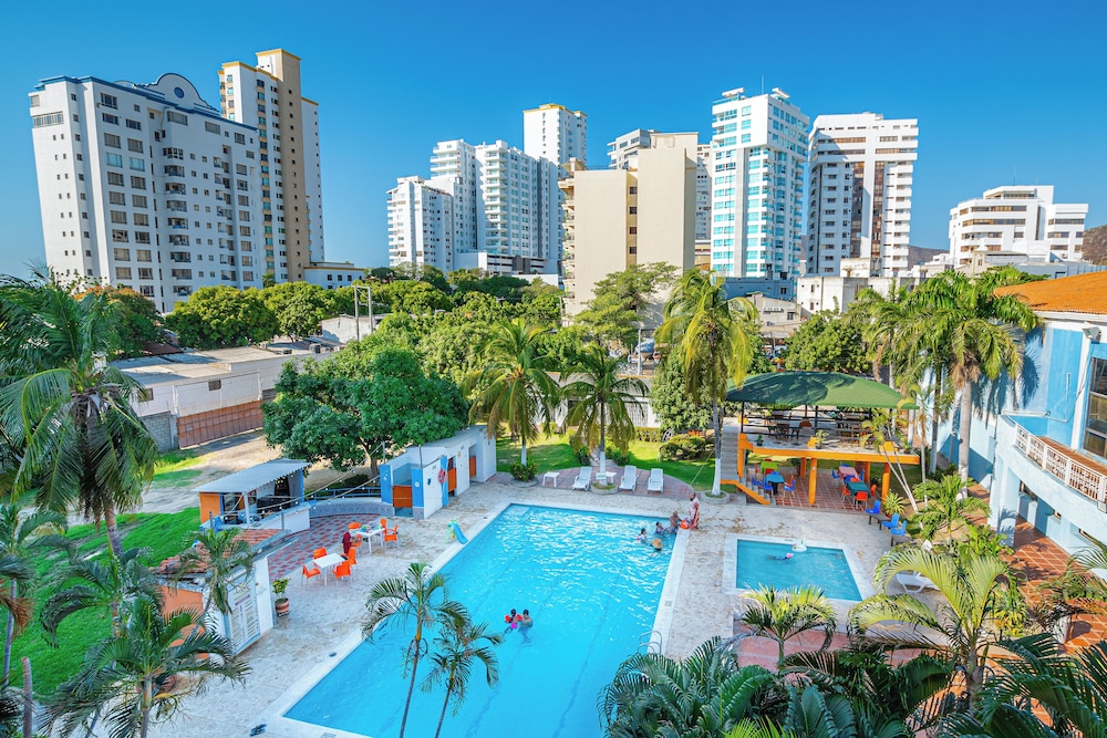 Palmarena Plaza Hotel 42/49