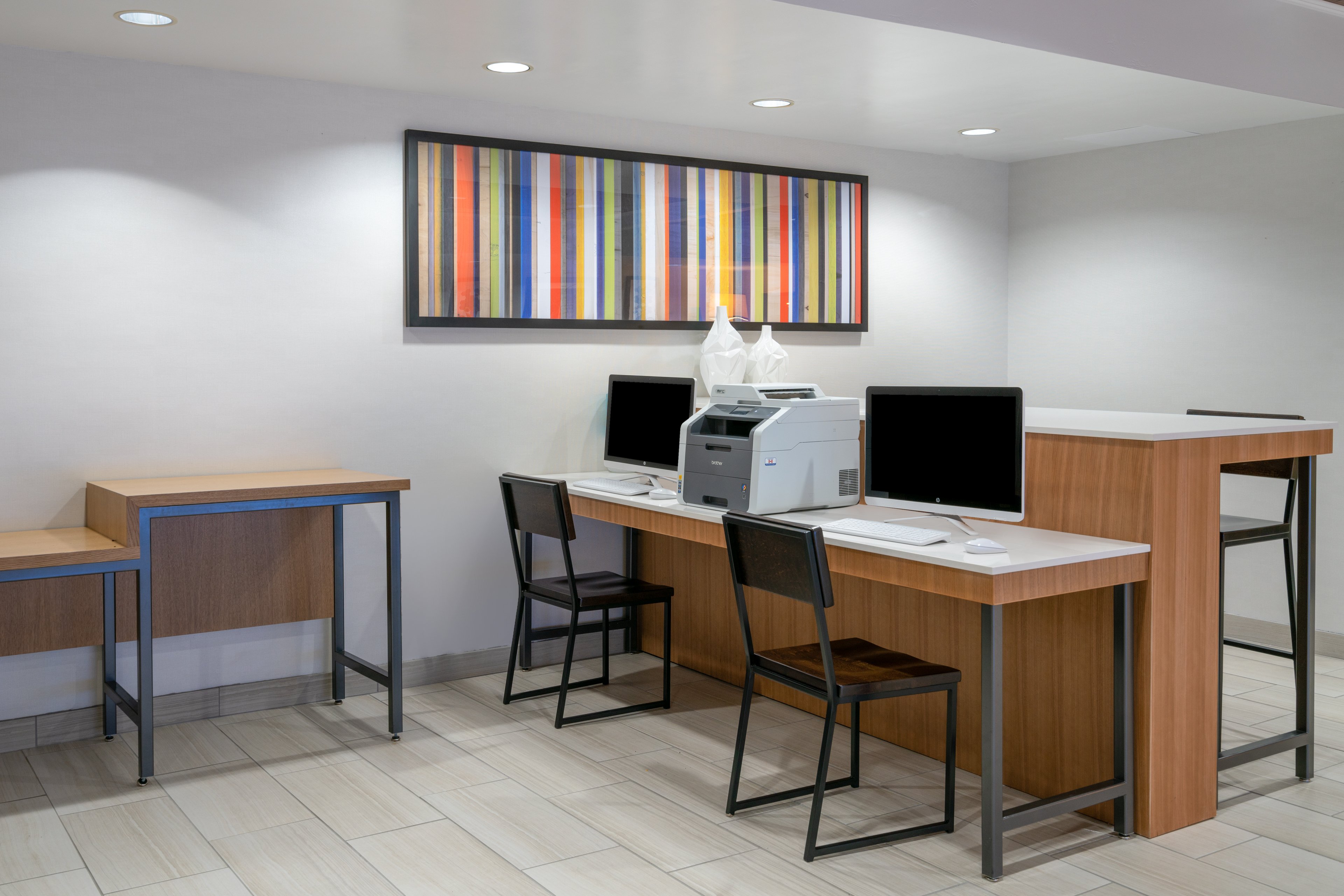 Holiday Inn Express Hotel Suites Elkins 53/60