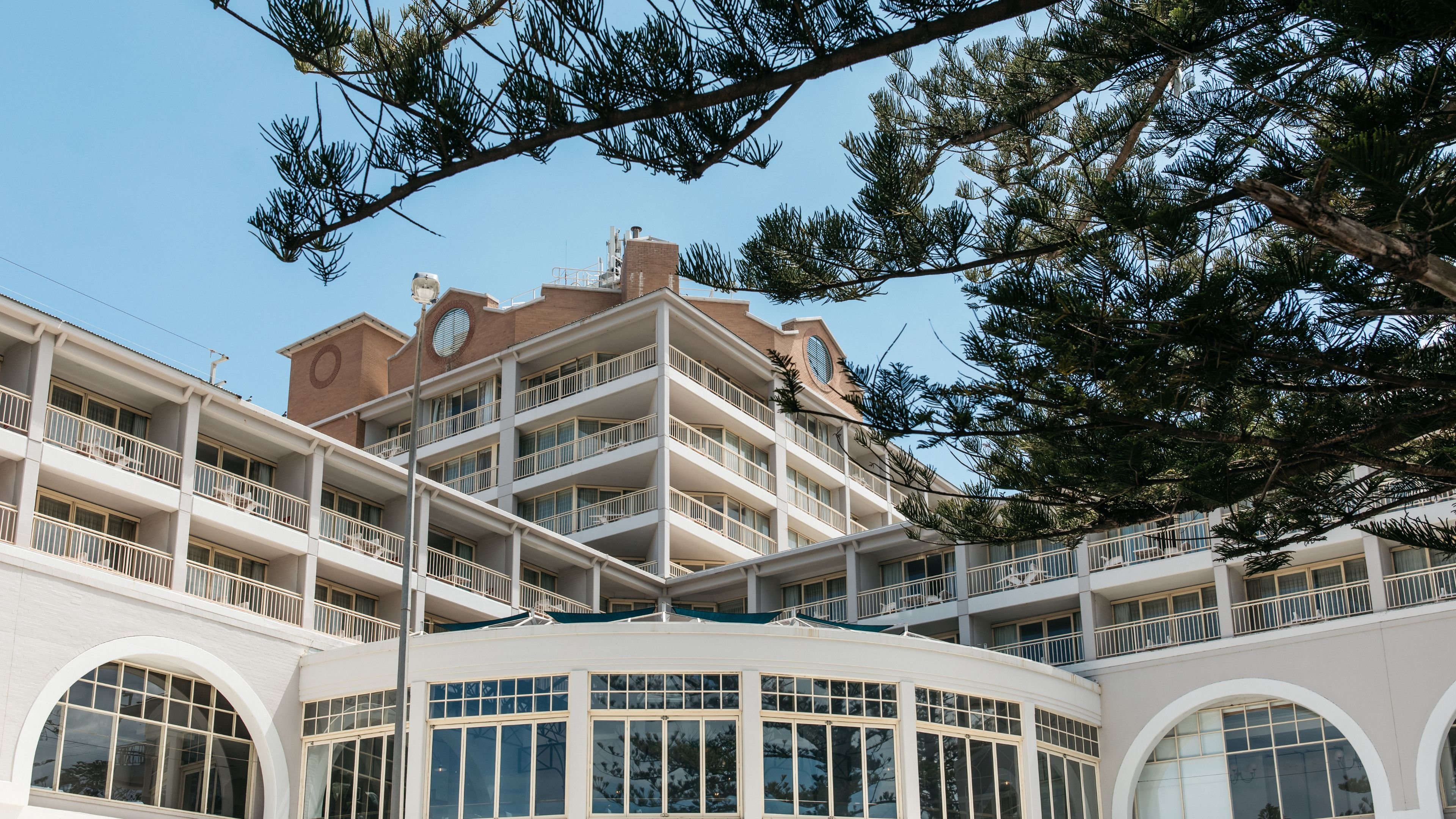 Crowne Plaza Terrigal 2/75