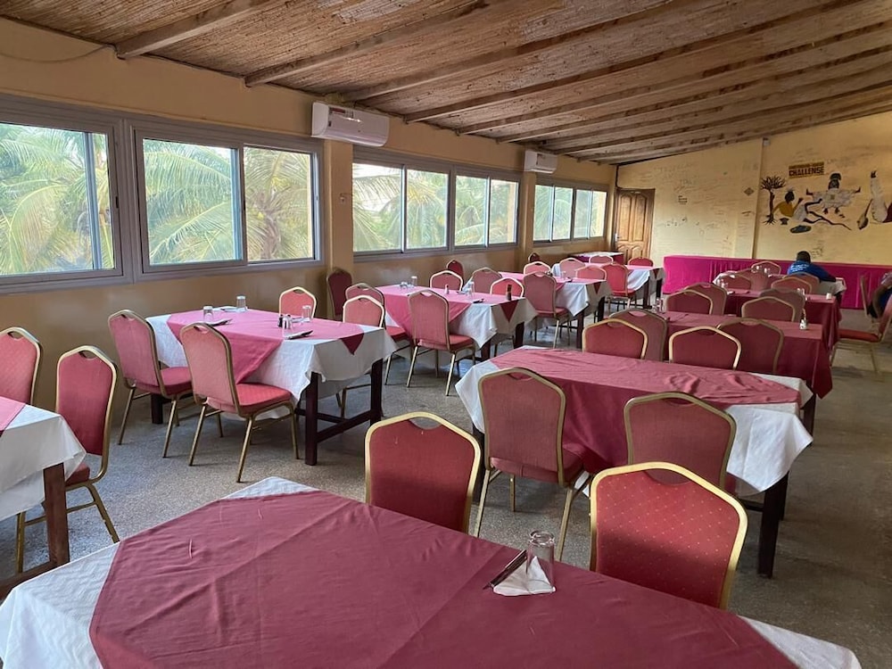 Hotel & Campement du Lac Rose 5/14