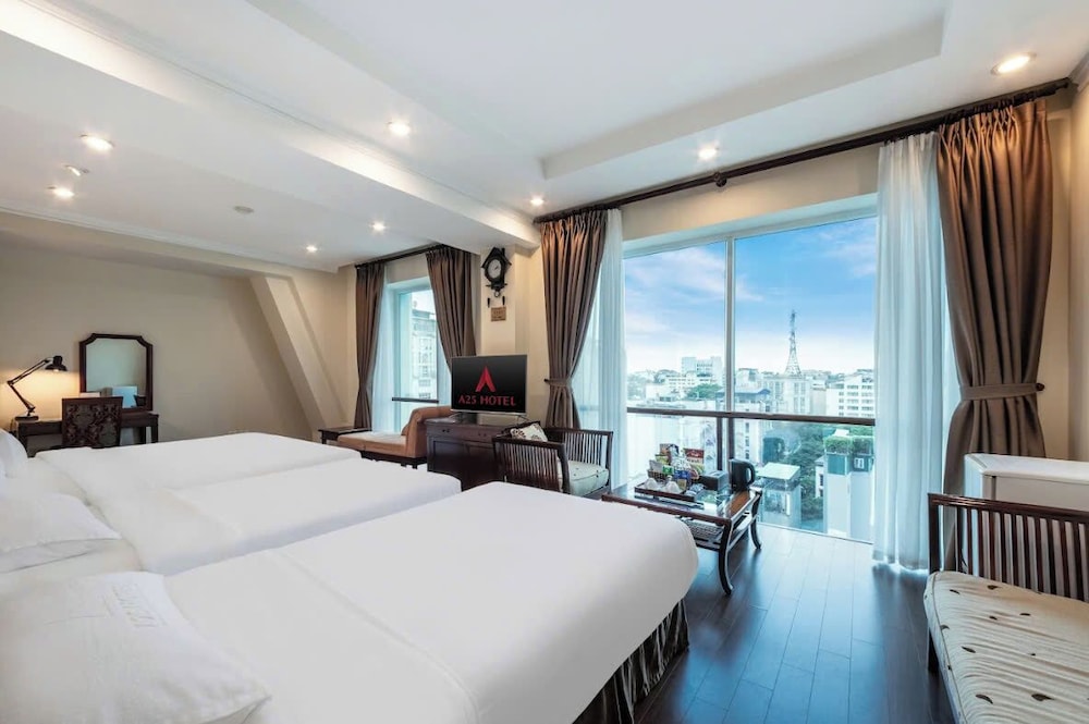 A25 Hotel - 15 Tran Quoc Toan 9/37