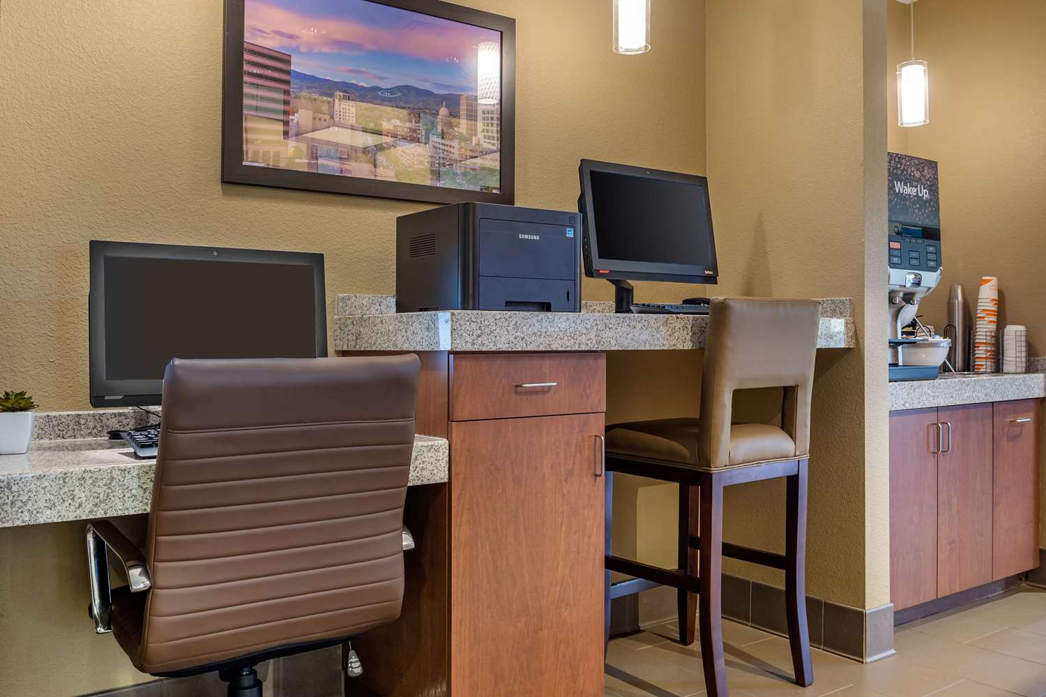 Comfort Inn & Suites Boise Airport 42/51