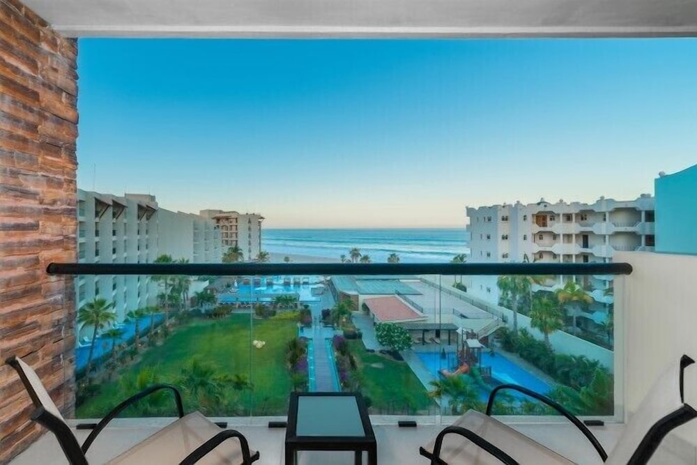 Krystal Grand Los Cabos All Inclusive 19/50