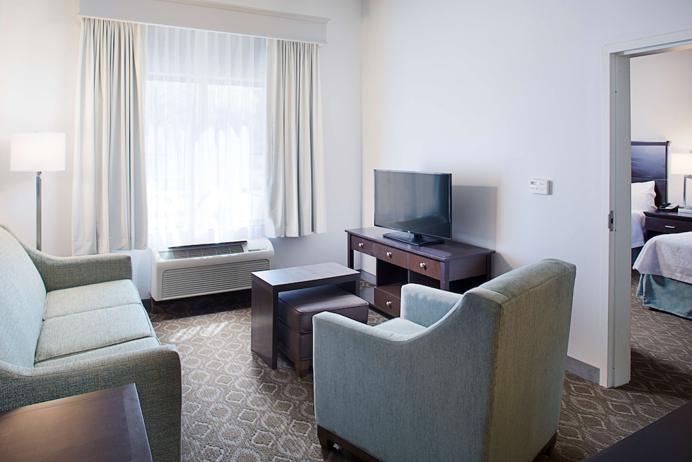 Homewood Suites by Hilton Lancaster 27/56