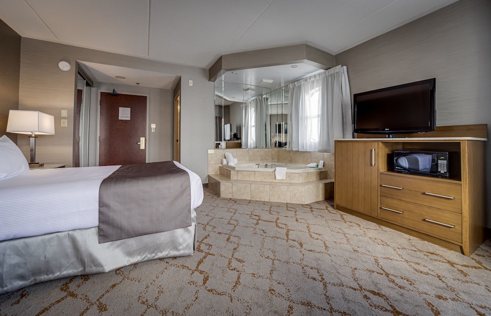 Monte Carlo Inn Vaughan Suites 15/65