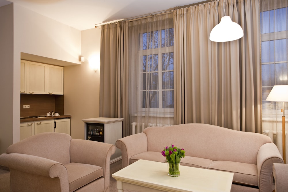 Mabre Residence Hotel 55/82