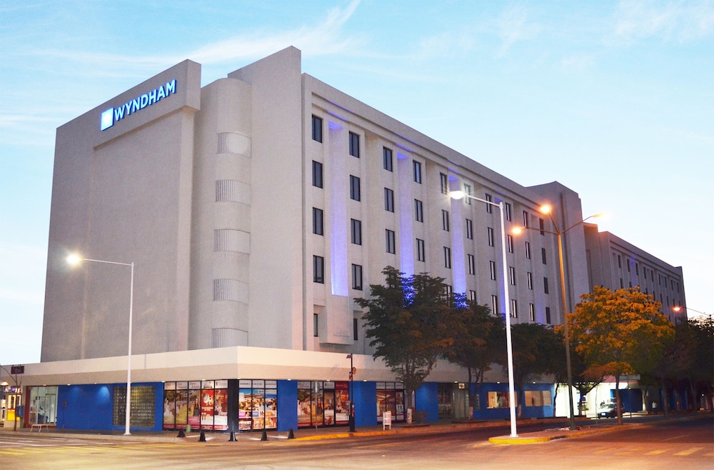 Wyndham Executivo Culiacan 1/60