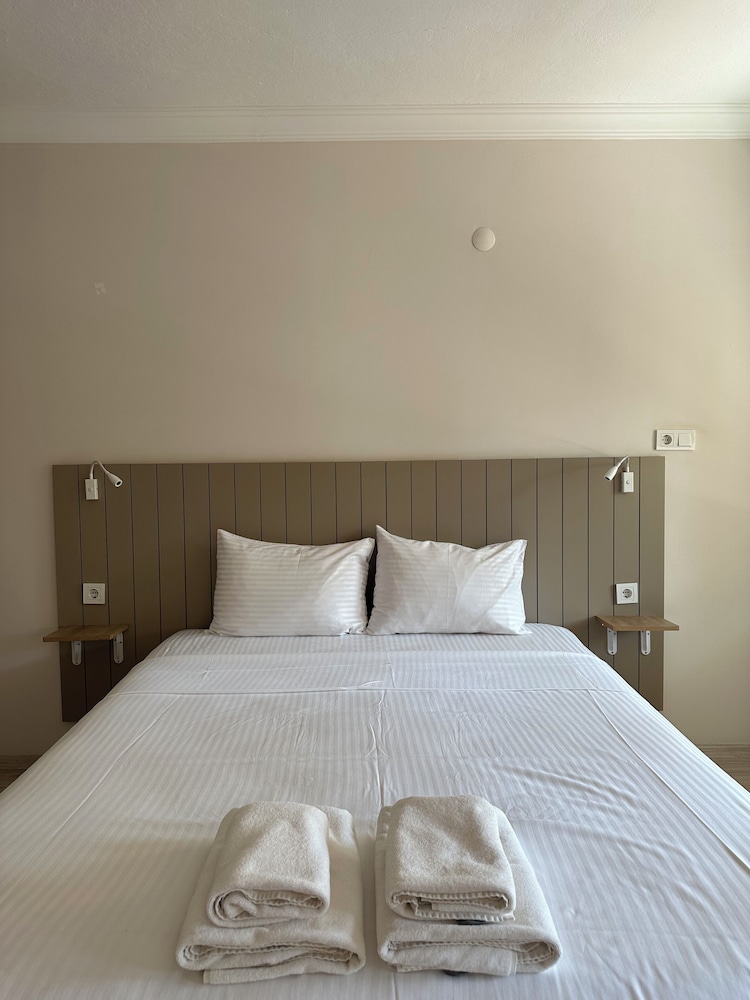 Well Hotel Edirne 6/45