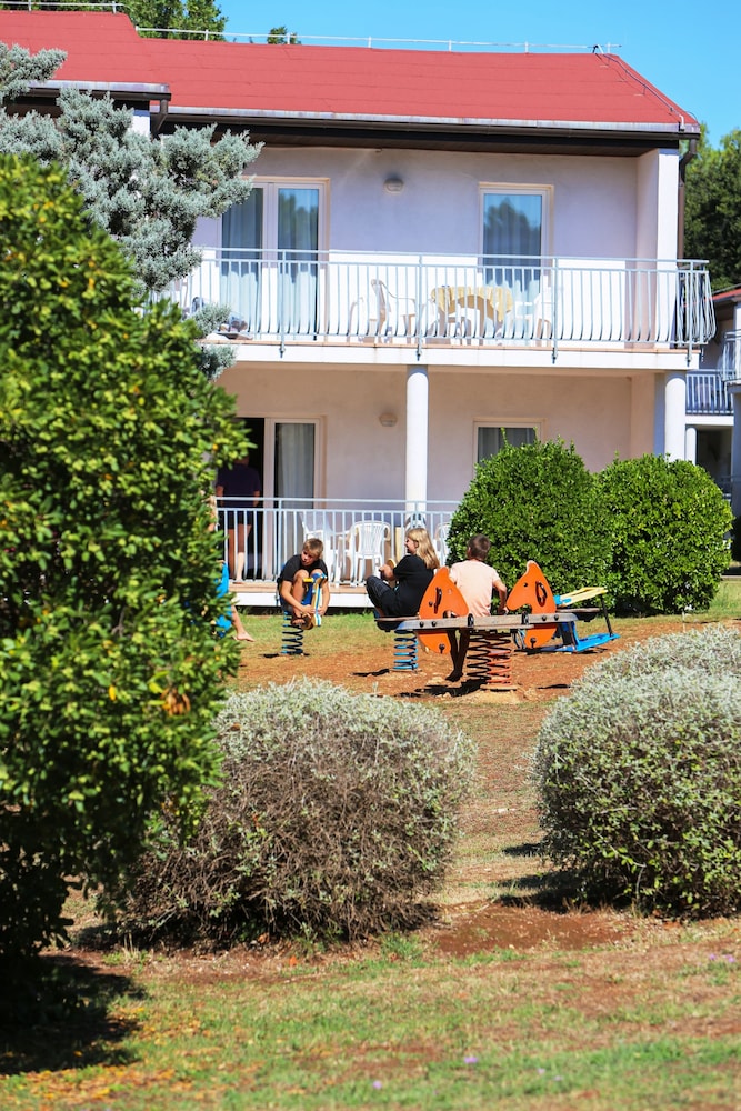 Ai Pini Medulin Resort 9/63