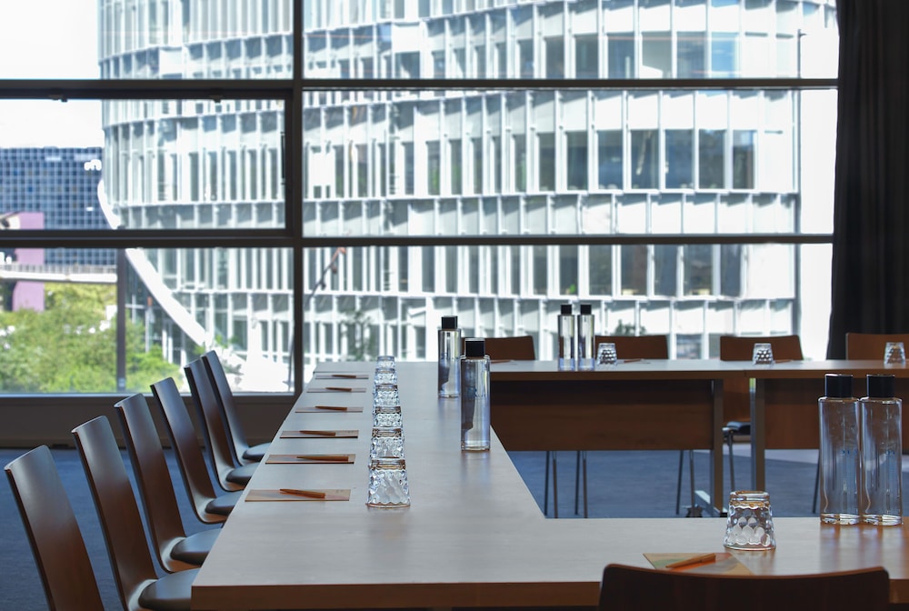 Melia Paris La Defense in COURBEVOIE